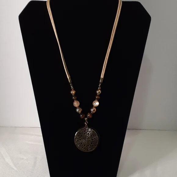 Christopher & Banks Rope Necklace - Picture 3 of 5